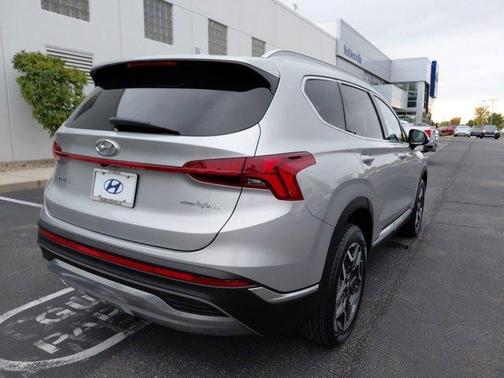 2022 Hyundai SANTA FE HEV SEL Premium