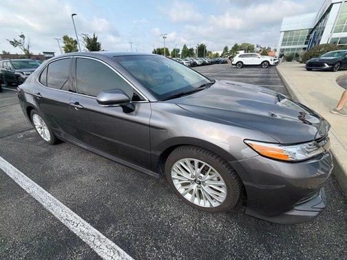 Predawn Gray Mica 2018 Toyota Camry XLE