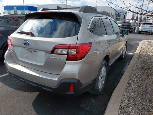 2019 Subaru Outback 2.5i Premium