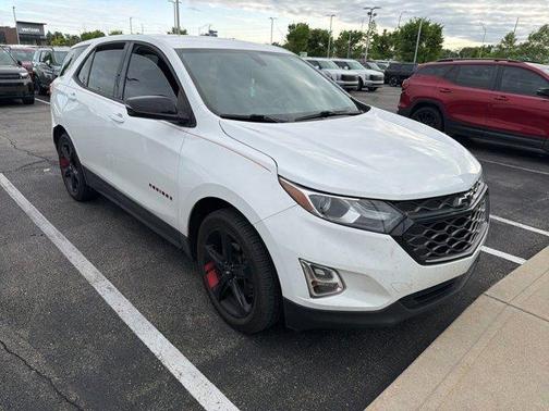 Summit White 2019 Chevrolet Equinox 2LT