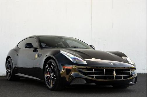 2015 Ferrari FF Base