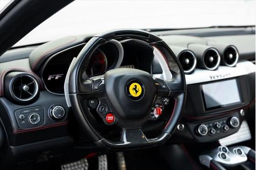 2015 Ferrari FF Base