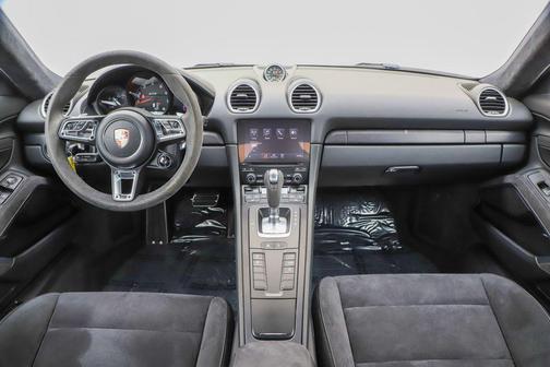 2018 Porsche 718 Cayman GTS