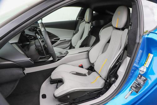 Blu Corsa 2025 Ferrari 12Cilindri