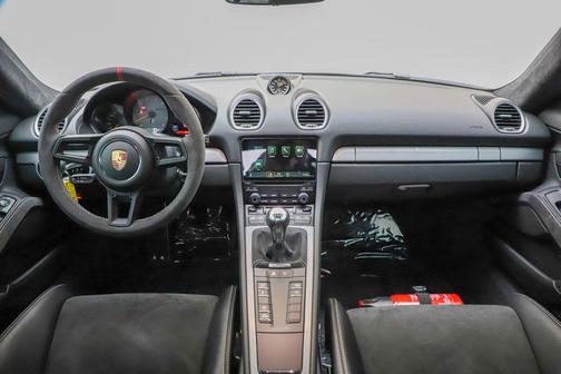 2021 Porsche 718 Cayman GT4