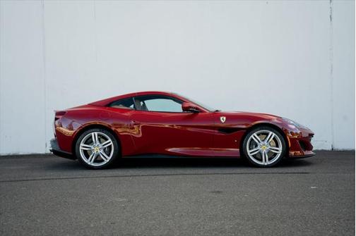 2019 Ferrari Portofino Base