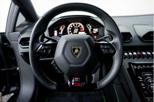 2021 Lamborghini Huracan EVO Coupe