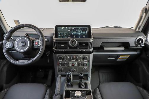 2025 INEOS Grenadier Fieldmaster