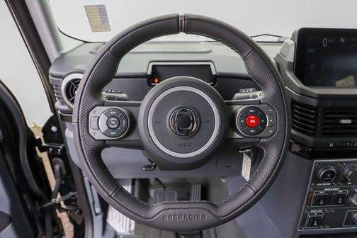 2025 INEOS Grenadier Fieldmaster