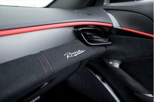 2025 Ferrari Roma Spider Spider