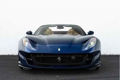 2022 Ferrari 812 GTS