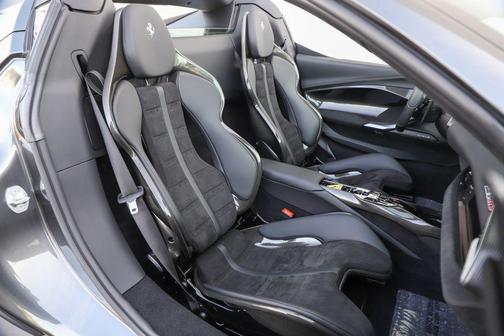 2023 Ferrari 296 GTS