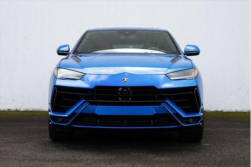 2024 Lamborghini Urus S