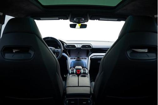 2024 Lamborghini Urus S