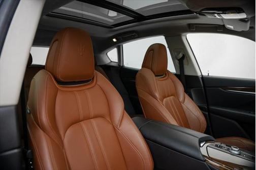 2017 Maserati Levante S