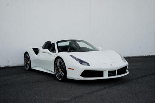 2018 Ferrari 488 Spider Base