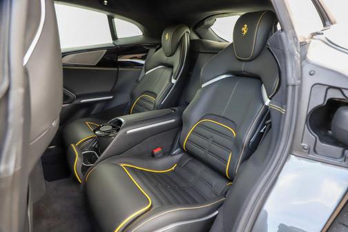 2025 Ferrari Purosangue 