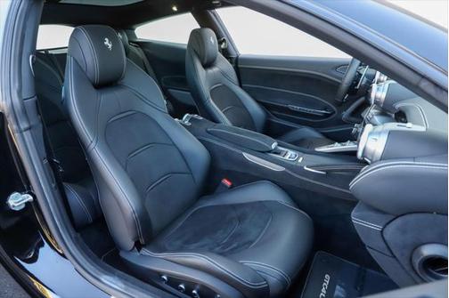2017 Ferrari GTC4Lusso V12