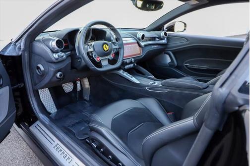 2017 Ferrari GTC4Lusso V12