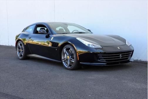 2017 Ferrari GTC4Lusso V12