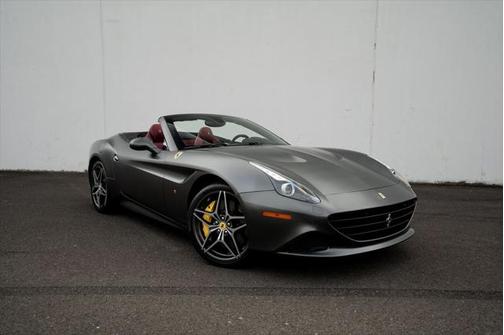 2016 Ferrari California T