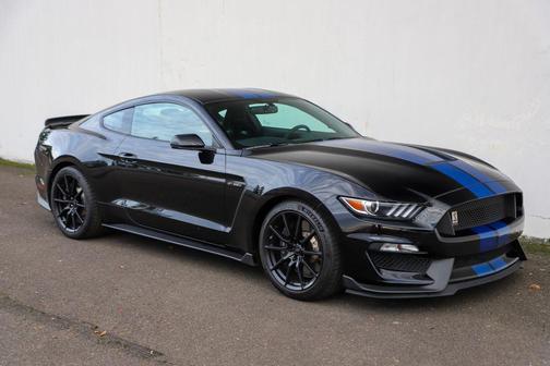 2018 Ford Shelby GT350 Base