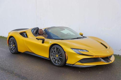 2023 Ferrari SF90 Spider 