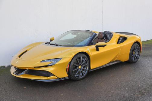 2023 Ferrari SF90 Spider 