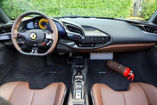 2023 Ferrari SF90 Spider 