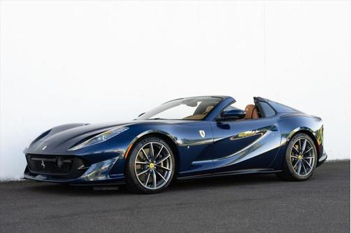 2022 Ferrari 812 GTS Base