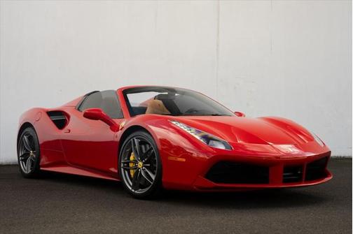 2018 Ferrari 488 Spider Base