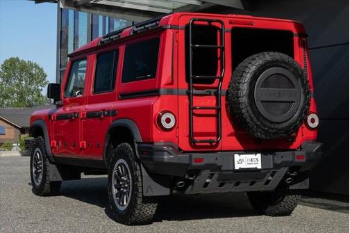 2025 INEOS Grenadier Fieldmaster