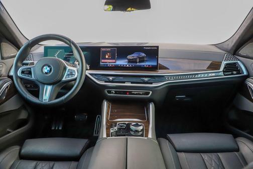 2024 BMW X6 xDrive40i