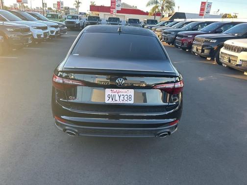 2024 Volkswagen Jetta GLI 2.0T Autobahn