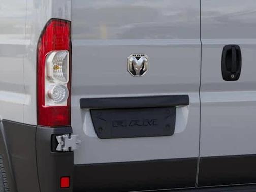 Bright White Clearcoat 2026 RAM ProMaster 1500 Low Roof