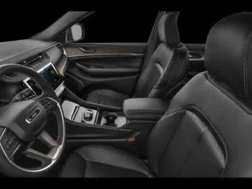 diamond black crystal pearlcoat 2026 Jeep Grand Cherokee Summit