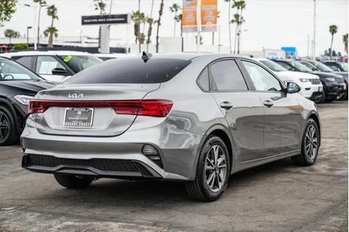 2022 Kia Forte LXS