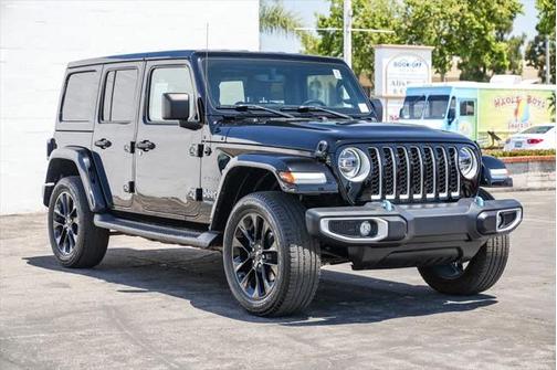 2022 Jeep Wrangler Unlimited 4xe Sahara