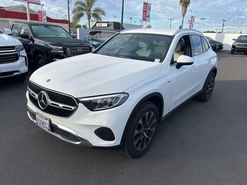 2025 Mercedes-Benz GLC 350e Base