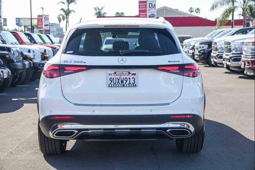 2025 Mercedes-Benz GLC 350e Base