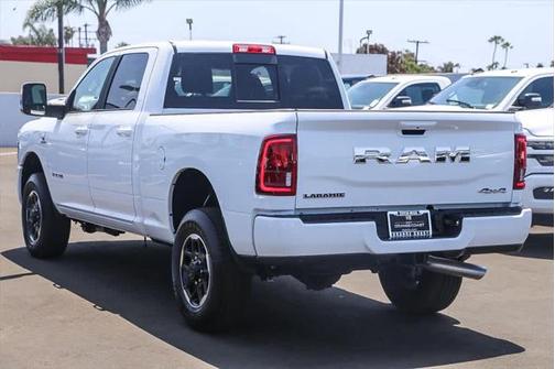 2025 RAM 2500 Laramie Crew Cab 4x4 6'4' Box
