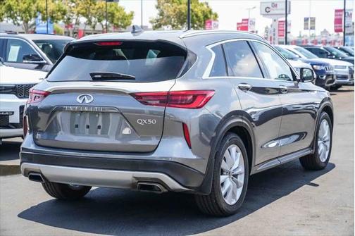 2019 INFINITI QX50 ESSENTIAL