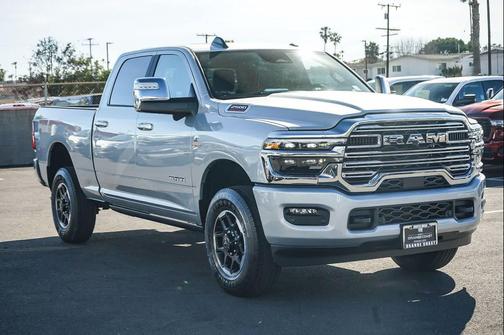 2026 RAM 2500 Laramie Crew Cab 4x4 6'4' Box