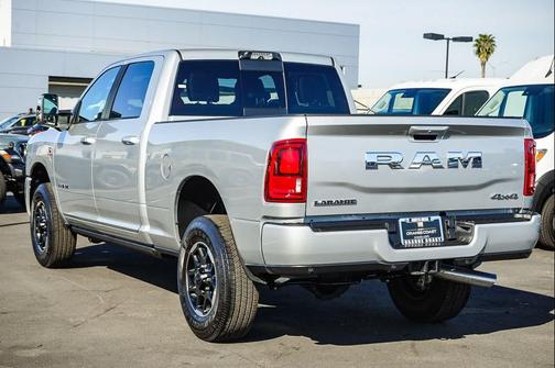2026 RAM 2500 Laramie Crew Cab 4x4 6'4' Box