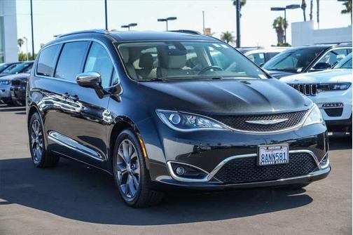 2017 Chrysler Pacifica Limited