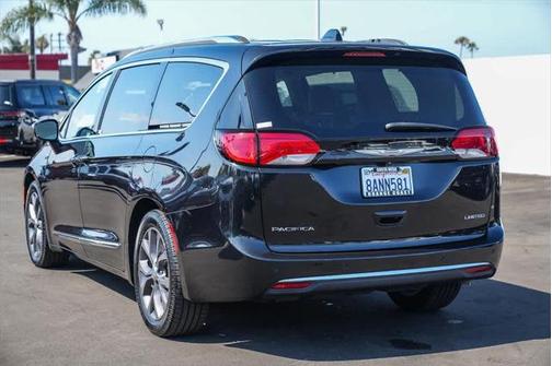 2017 Chrysler Pacifica Limited