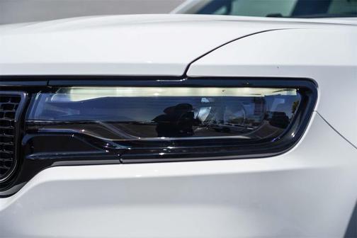 2025 Jeep Wagoneer Series II 4x2