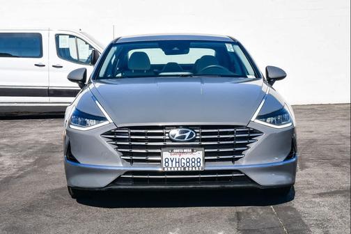 2022 Hyundai SONATA Hybrid Base