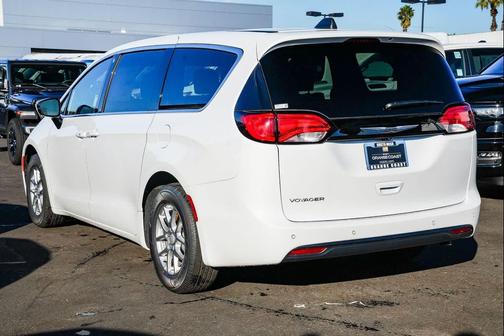 Bright White Clearcoat 2026 Chrysler Voyager LX