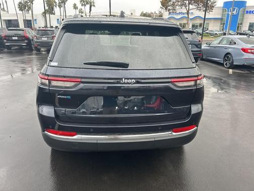 2023 Jeep Grand Cherokee 4xe Base